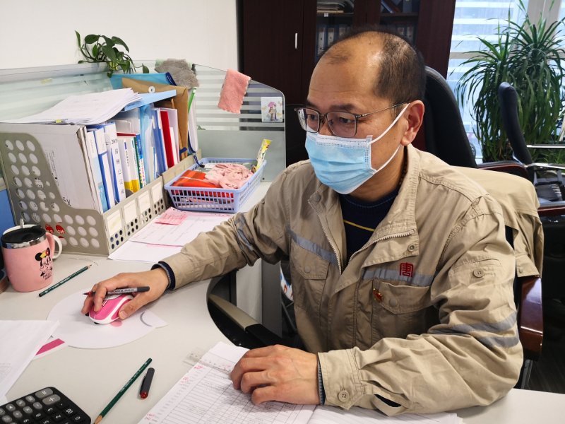 王兆猛的“日?！薄洿筇粕綎|清潔能源開發(fā)有限公司人力資源部負(fù)責(zé)人王兆猛