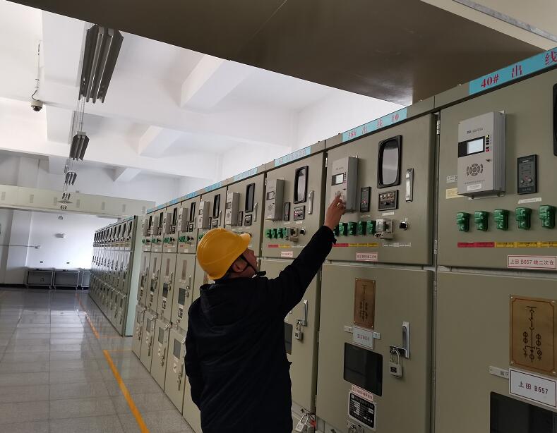 國網(wǎng)慈溪市供電公司開展測控裝置隱患排查，提升變電站安全可靠系數(shù)