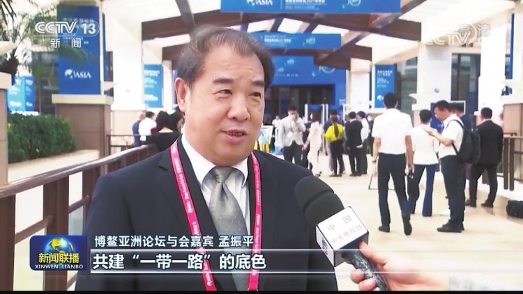 南方電網(wǎng)公司董事長(zhǎng)、黨組書(shū)記孟振平接受央視《新聞聯(lián)播》采訪