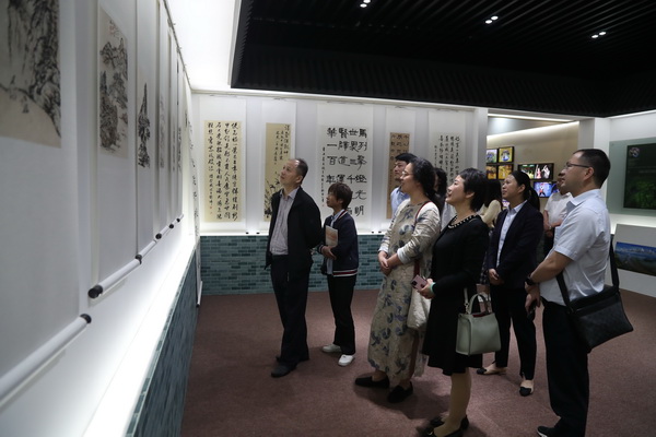 國(guó)網(wǎng)寧?？h供電公司開(kāi)展建黨百年職工廉政書(shū)畫(huà)攝影聯(lián)展
