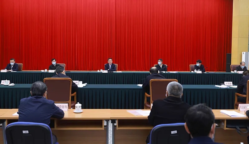 八步措施穩(wěn)煤價(jià)！國家發(fā)改委研究依法對煤炭價(jià)格實(shí)行干預(yù)！