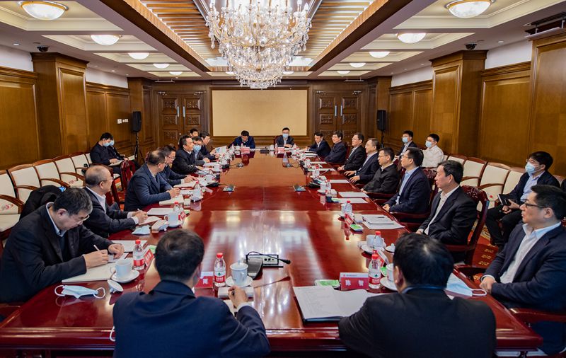 鄒磊、寇偉會見哈電集團(tuán)董事長曹志安、總經(jīng)理吳偉章