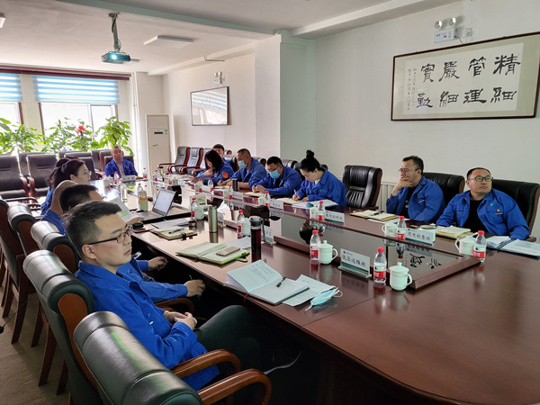 烏海市千里山供電分公司開展班組定級，提升班組管理