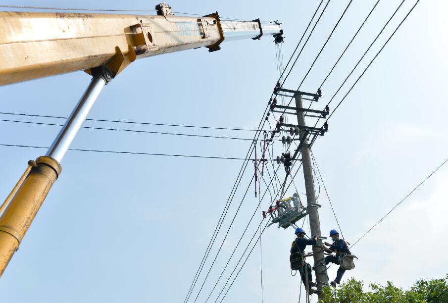 保供電惠民生，國網(wǎng)余姚市供電公司持續(xù)實施單電源小區(qū)升級改造