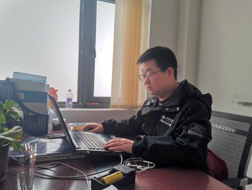 劉凡武：砥礪深耕志未泯，不負山河不負卿