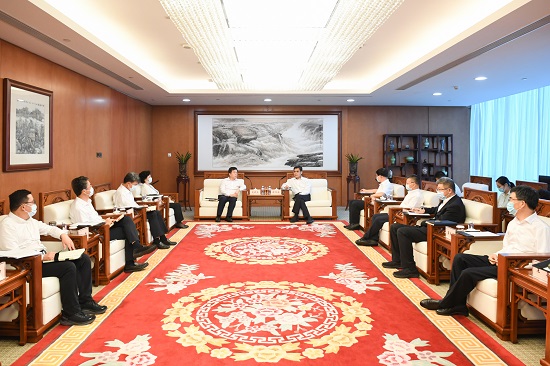 舒印彪鄧建玲會(huì)見保定市委書記黨曉龍、市長(zhǎng)閆繼紅
