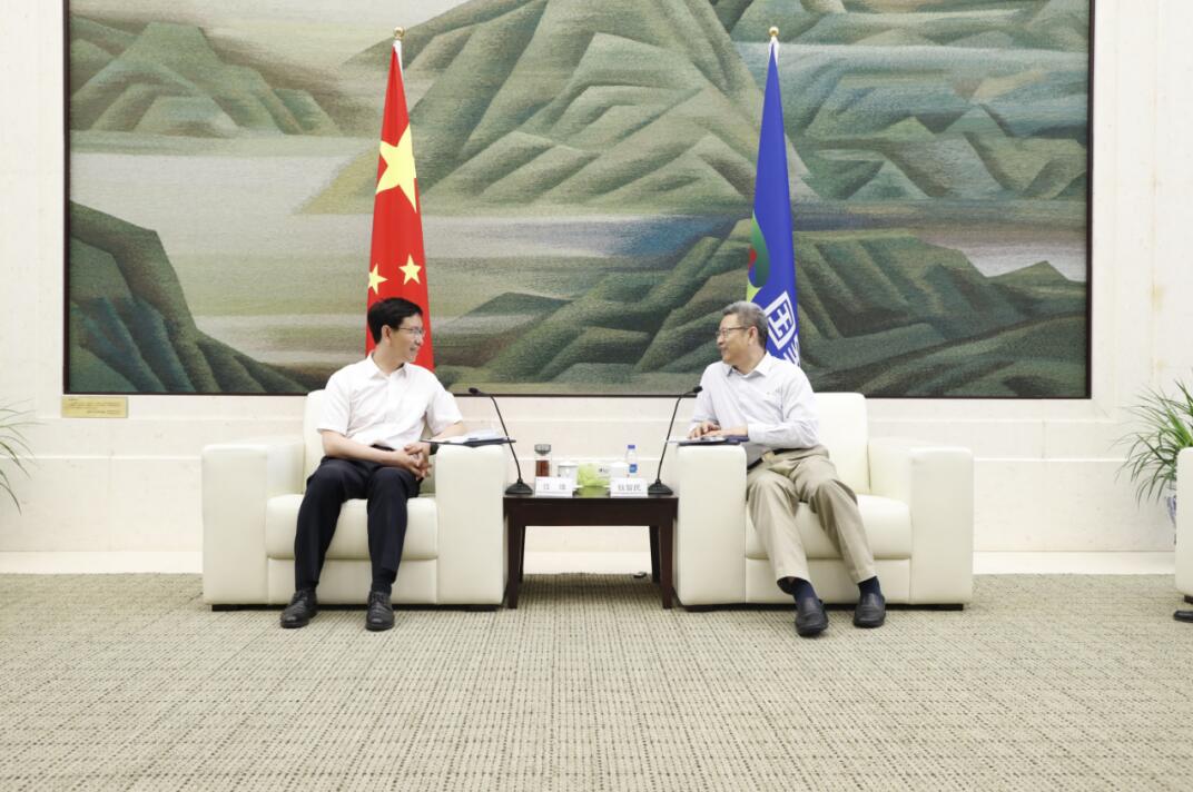 錢(qián)智民會(huì)見(jiàn)西藏自治區(qū)黨委常委、常務(wù)副主席任維
