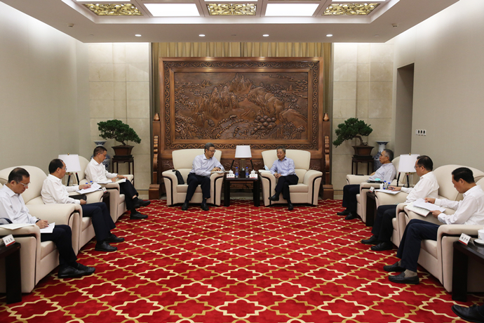 錢(qián)智民拜訪農(nóng)發(fā)行黨委書(shū)記、董事長(zhǎng)錢(qián)文揮