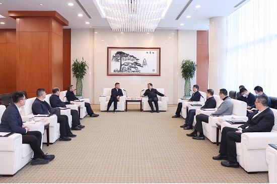 鄧建玲會(huì)見福建省政協(xié)副主席、漳州市委書記張國(guó)旺