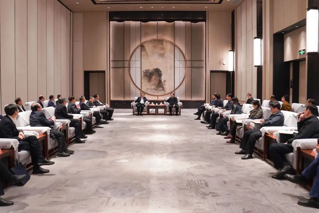 華能集團(tuán)黨組書記、董事長溫樞剛拜會雄安新區(qū)黨工委書記、管委會主任張國華