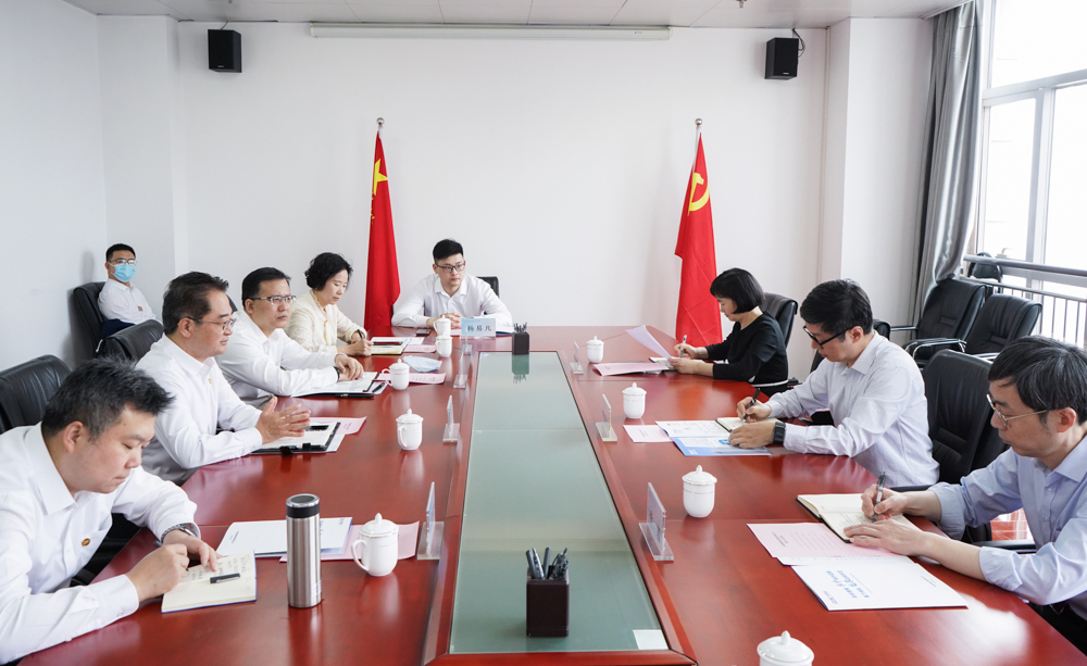 中國能建黨委常委、副總經(jīng)理吳云與國家能源局華中監(jiān)管局黨組書記、局長任育之會談