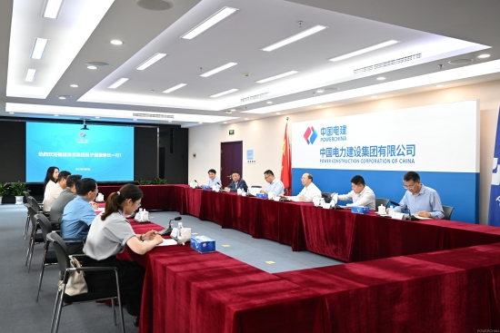 中國電建黨委常委、副總經(jīng)理徐鵬程與漳龍集團(tuán)黨委書記、董事長吳子毅會談