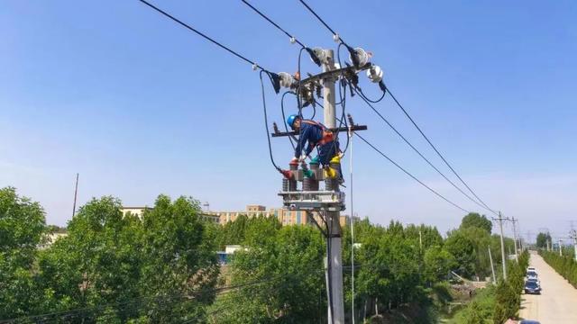 國網(wǎng)安陽供電公司一次綜合檢修力?！?年0跳”