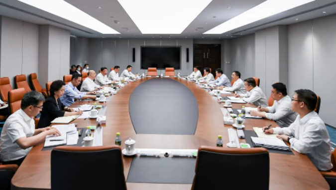 鄒磊、劉明勝與河北省省長王正譜會談