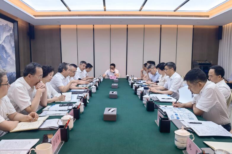 中國能建副總經(jīng)理吳云與襄陽市委副書記、市長王太暉會(huì)談