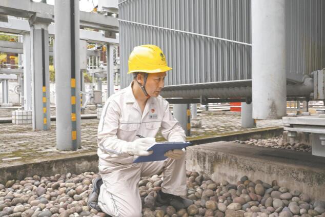 26年，變電運維一線的耕耘與創(chuàng)新——記全國五一勞動獎章獲得者池永