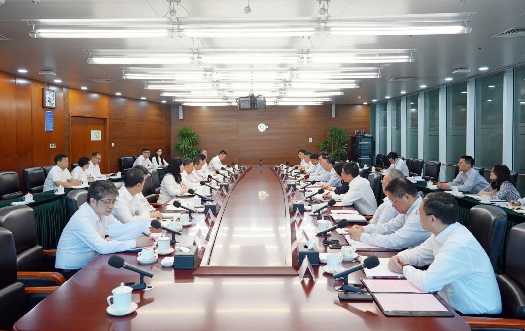 中國能建黨委書記、董事長宋海良與中國海油黨組書記、董事長汪東進(jìn)會(huì)談