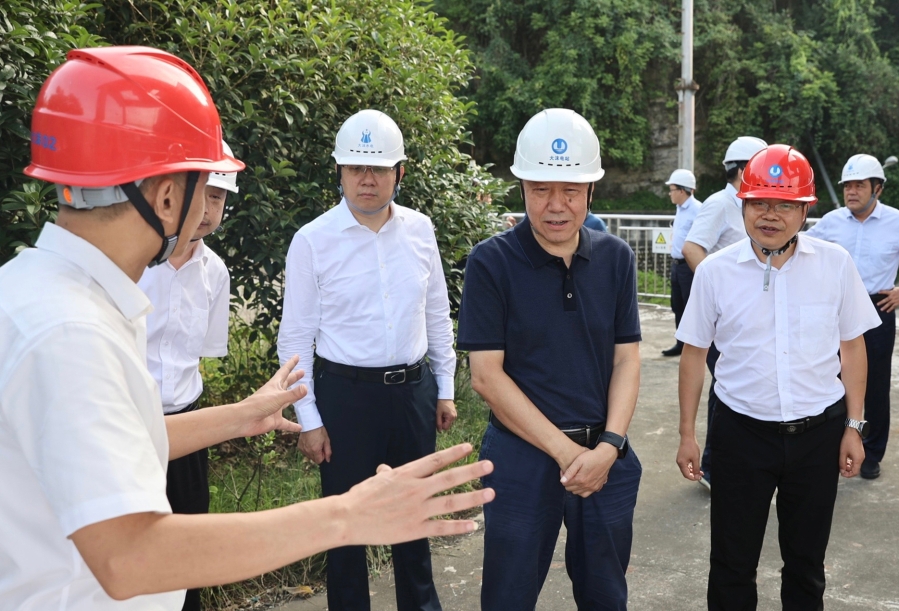 雷鳴山深入大沫、溪洛渡和向家壩水電站開展安全生產(chǎn)專題調研