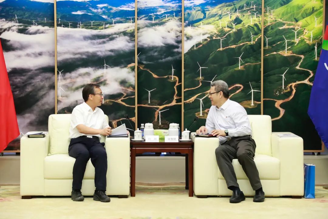 國家電投黨組書記、董事長錢智民會見河北省滄州市市長向輝