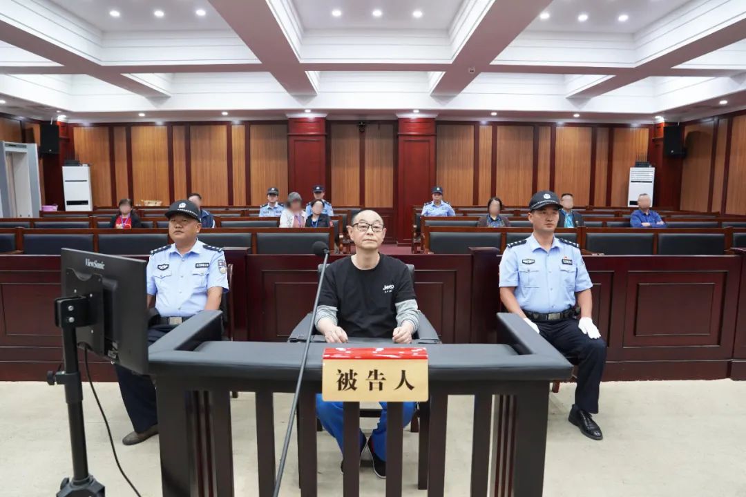 貴州電網(wǎng)有限責(zé)任公司原黨委委員、工會(huì)主席張帆受賄案一審宣判