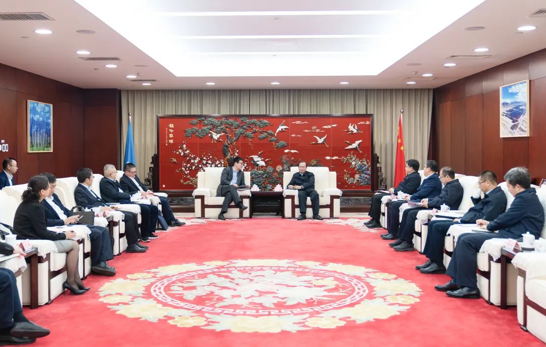 華電黨組書記、董事長江毅會見上海電氣集團黨委書記、董事長吳磊