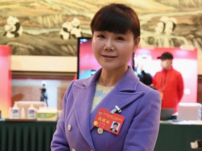 四川省政協(xié)委員李佳蔚：四川要優(yōu)化碳產(chǎn)品、參與碳交易，不斷完善碳設(shè)施