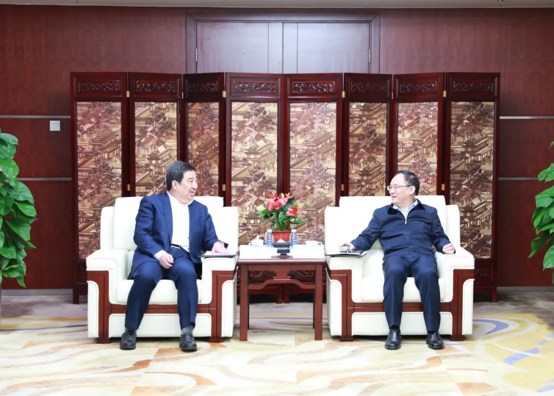 中國電氣裝備白忠泉董事長、周群總經理拜訪中鋁集團董事長段向東、總經理王石磊