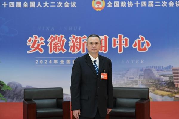 程韜代表：支持引入新質生產力，鼓勵新能源商用車發(fā)展