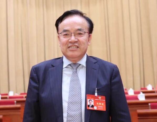全國政協(xié)常委張來斌：系統(tǒng)思維引領(lǐng)能源轉(zhuǎn)型與安全，確?！半p碳”目標(biāo)順利實現(xiàn)