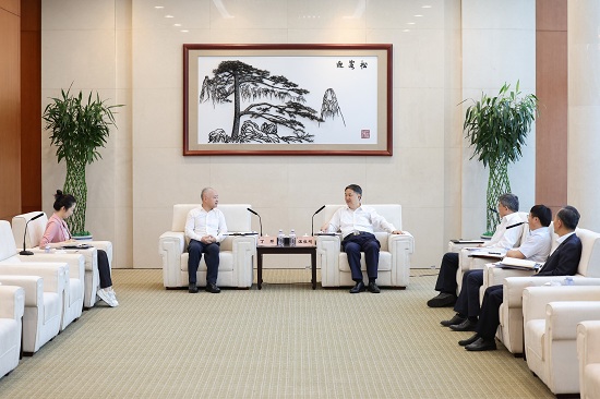 華能集團(tuán)黨組書記、董事長溫樞剛會(huì)見海口市市長丁暉