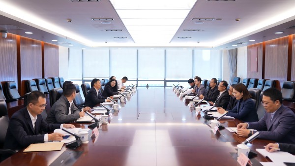 華電黨組副書記祖斌會(huì)見南方電網(wǎng)黨組副書記、董事劉啟宏