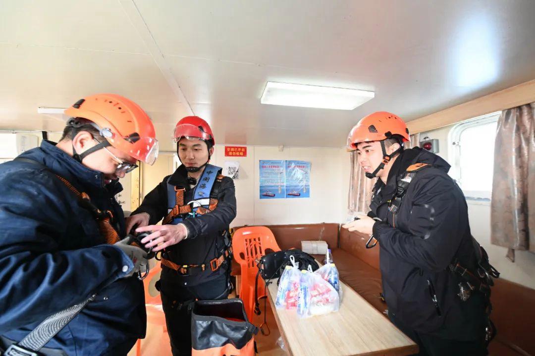 海上風電運維工程師：攀登百米高的風機，與海風作伴